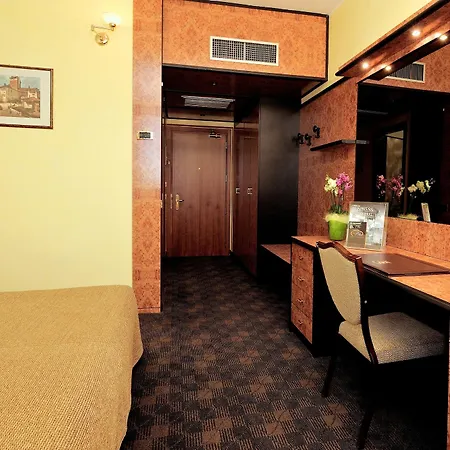Le Moran Hotel 4*