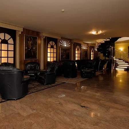 Le Moran Hotel 4*
