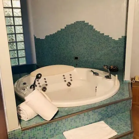 Le Moran Hotel 4*