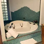 Le Moran Hotel 4*